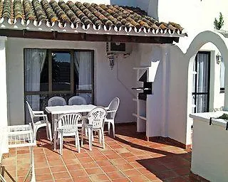 ホテル Elite Apartments At Pueblo Evita ベナルマデナ スペイン